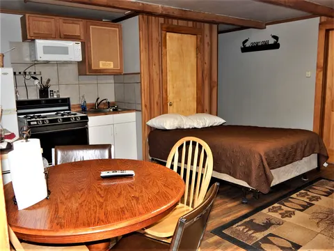Cabin #2 at Pyramid Lake Lodge — photo 2