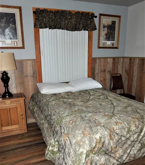 Cabin #3 at Pyramid Lake Lodge — photo 6