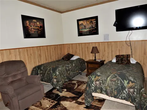 Sutcliffe #17 at Pyramid Lake Lodge — photo 4