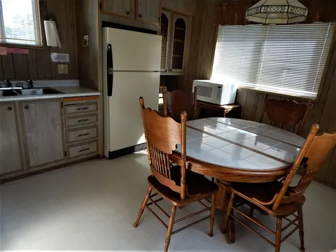 Trailer #10 at Pyramid Lake Lodge — photo 8