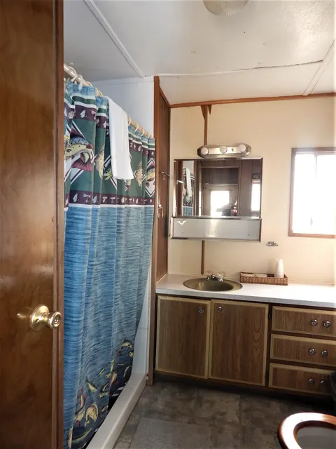 Trailer #6 at Pyramid Lake Lodge — photo 3