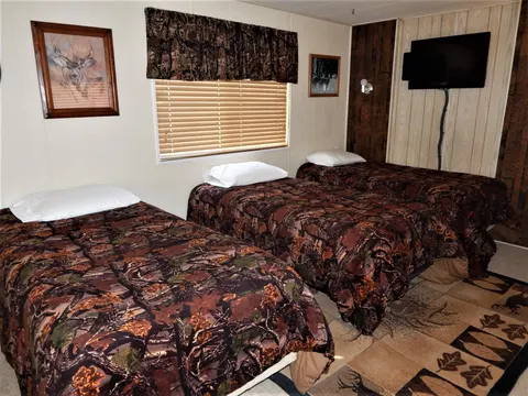 Trailer #7 at Pyramid Lake Lodge — photo 8