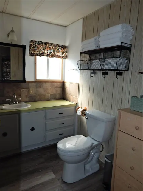 Trailer #7 at Pyramid Lake Lodge — photo 4