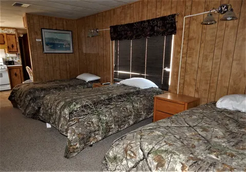 Trailer #9 at Pyramid Lake Lodge — photo 6