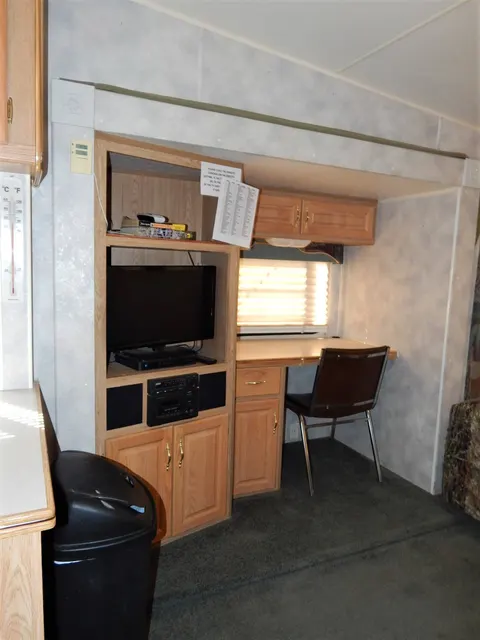 Holiday Rambler #13 at Pyramid Lake Lodge — photo 6