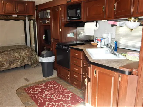 Road Ranger #14 at Pyramid Lake Lodge — photo 2